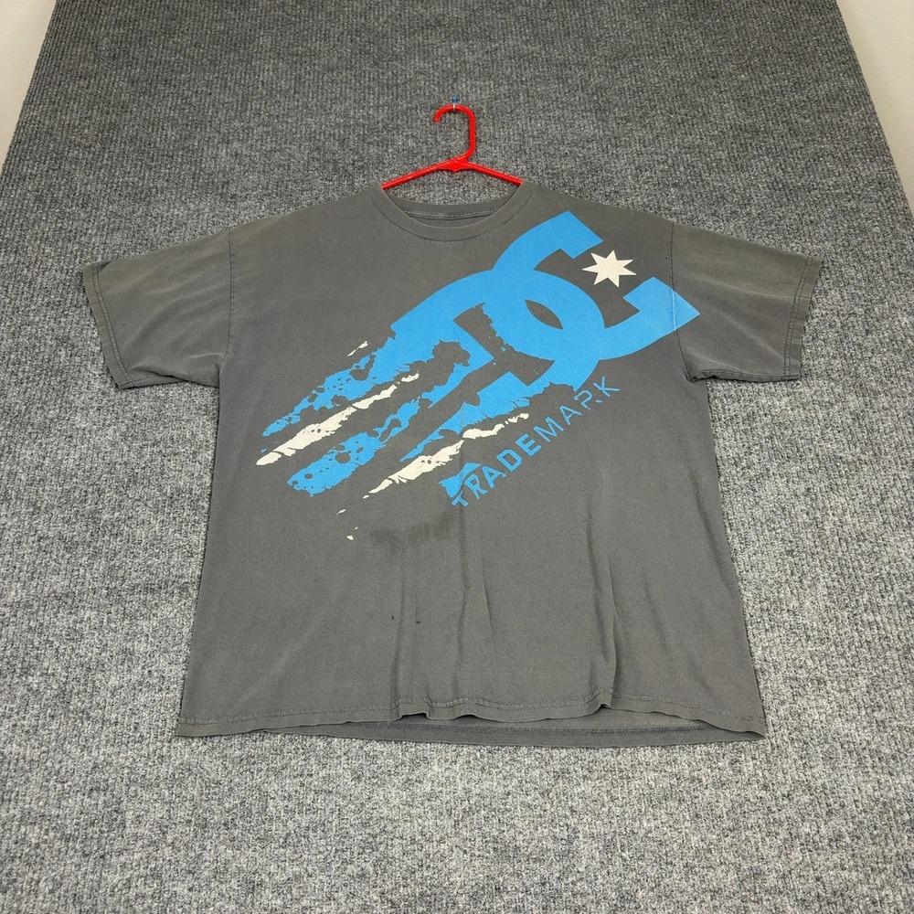 DC Shoes T Shirt Men XL Grey Blue Graphic Trademark Skater Streetwear Grunge Y2K